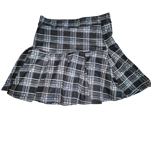 Hesperus Dresses & Skirts - Hesperus Womens Black White Plaid Pleated Mini Skirt Drop Waist Small Academic